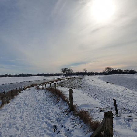 Landelijk Gelegen Boerderij Aan De Pothofweg Apartman Anevelde Kültér fotó